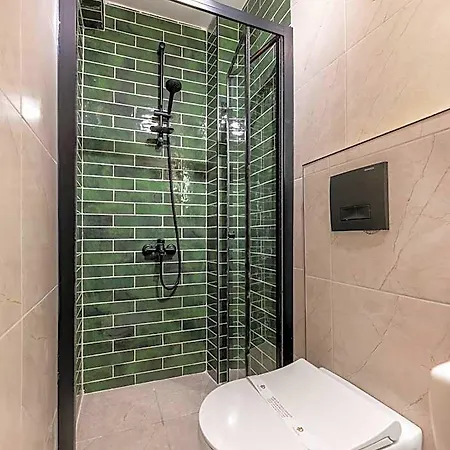 Perazre Hotel 3*